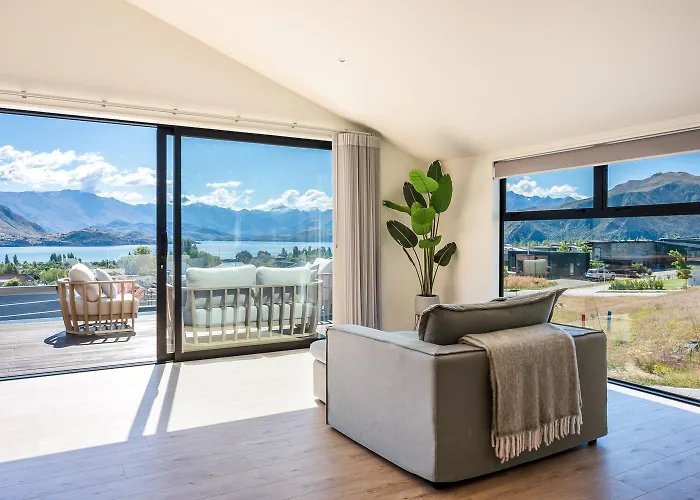 Lakeview On Water Lily Villa *