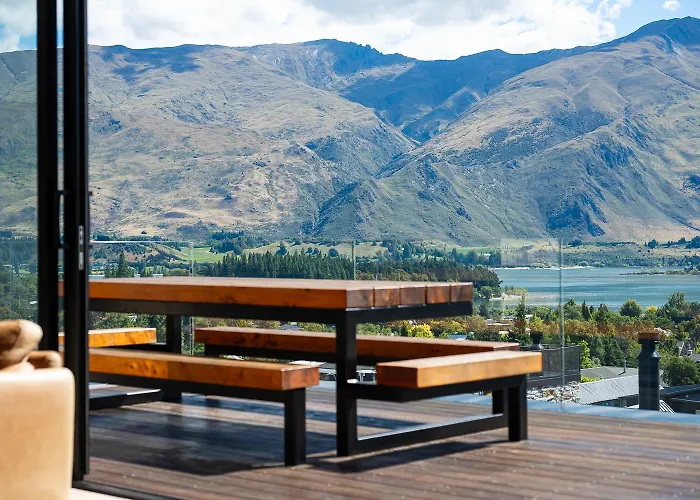 Lakeview On Water Lily * Wanaka
